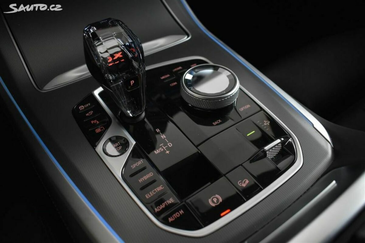 Fotografie vozu - klik pro zvětšení