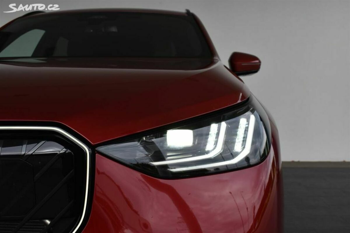 Fotografie vozu - klik pro zvětšení