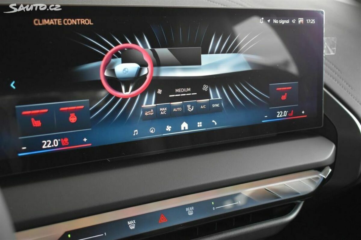 Fotografie vozu - klik pro zvětšení