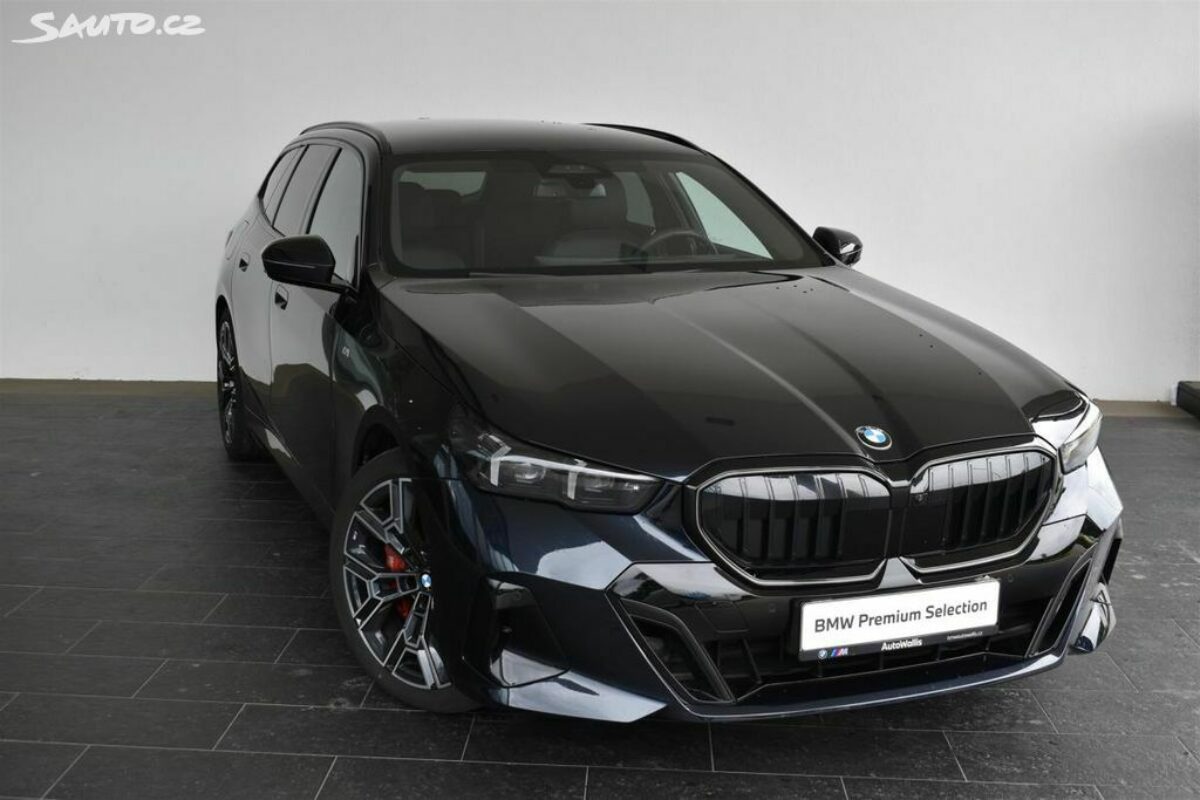 Fotografie vozu - klik pro zvětšení