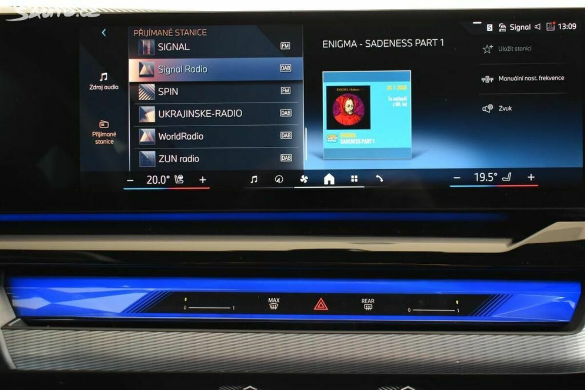 Fotografie vozu - klik pro zvětšení