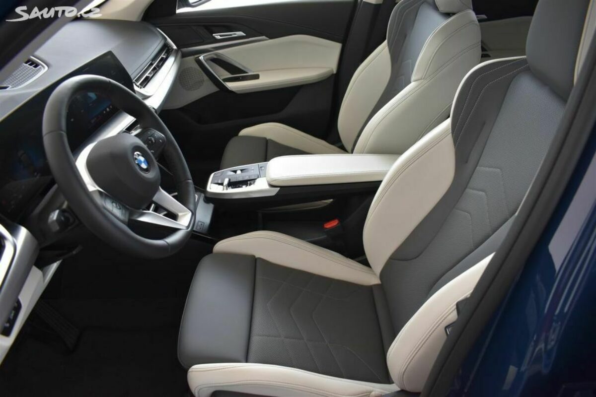 Fotografie vozu - klik pro zvětšení