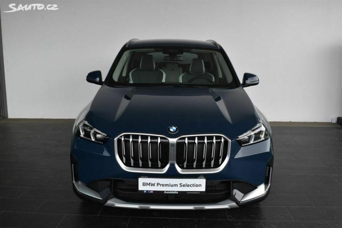 Fotografie vozu - klik pro zvětšení