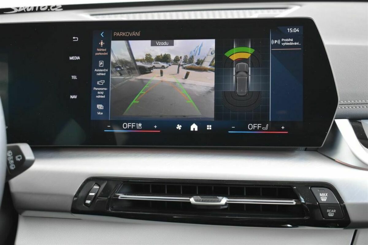 Fotografie vozu - klik pro zvětšení