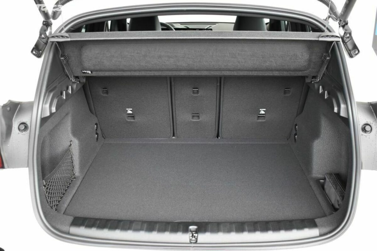 Fotografie vozu - klik pro zvětšení