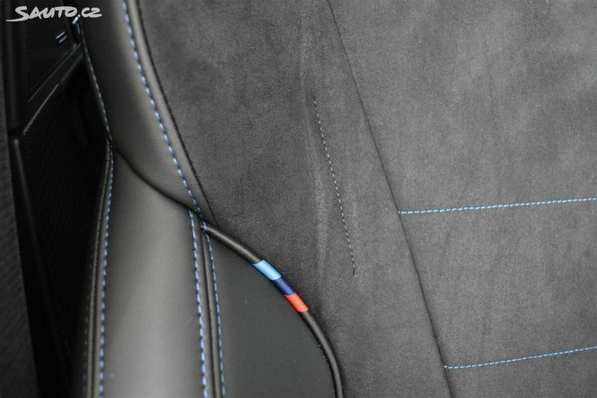 Fotografie vozu - klik pro zvětšení