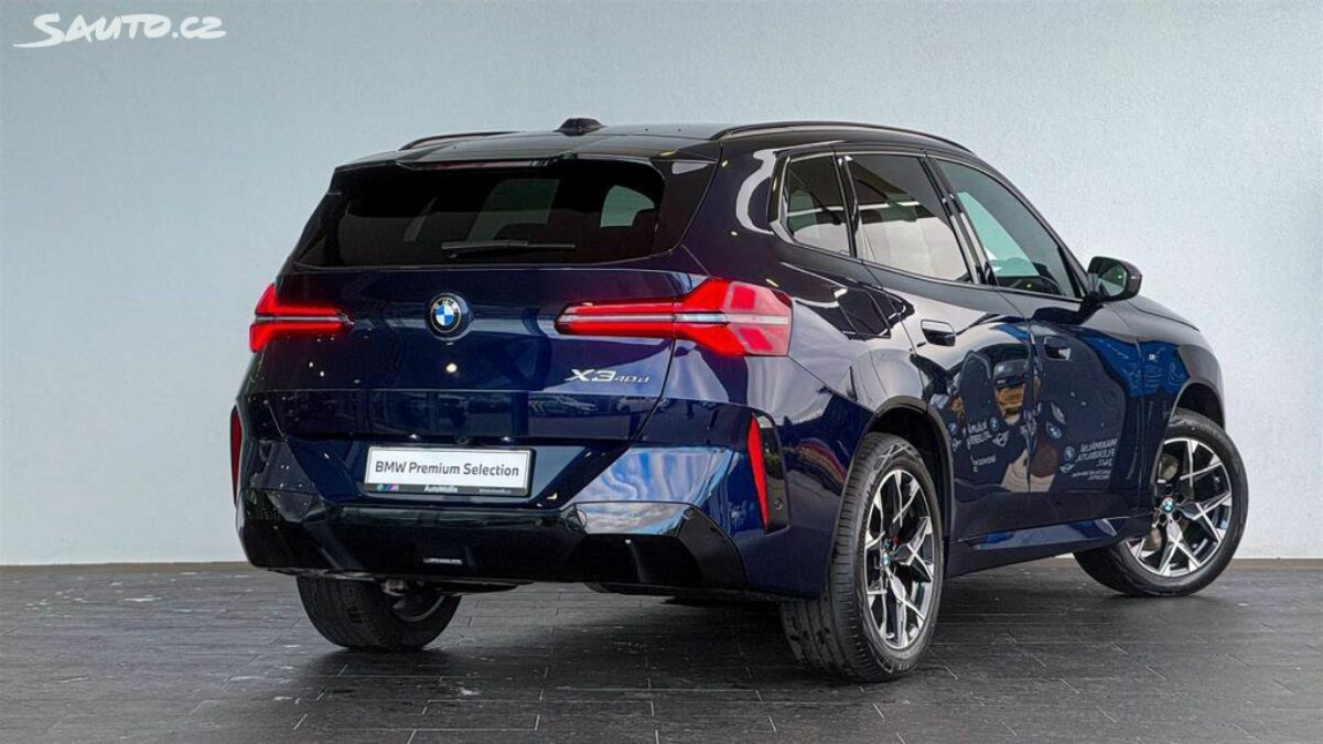 Fotografie vozu - klik pro zvětšení