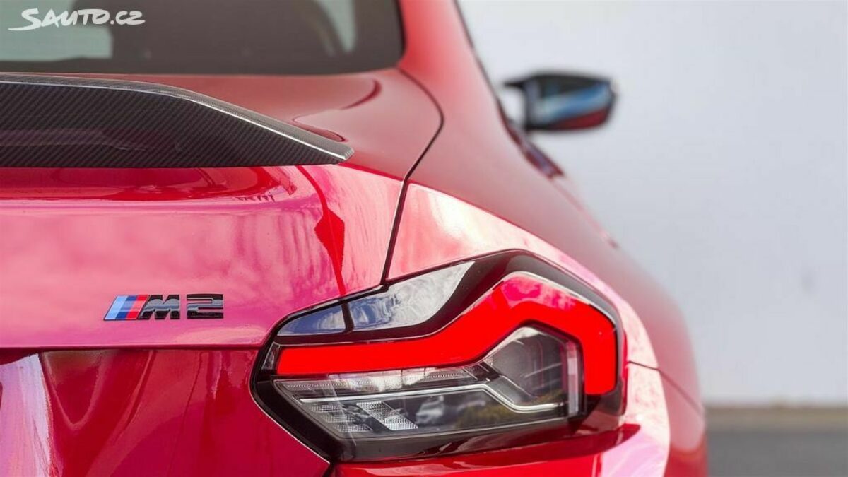 Fotografie vozu - klik pro zvětšení