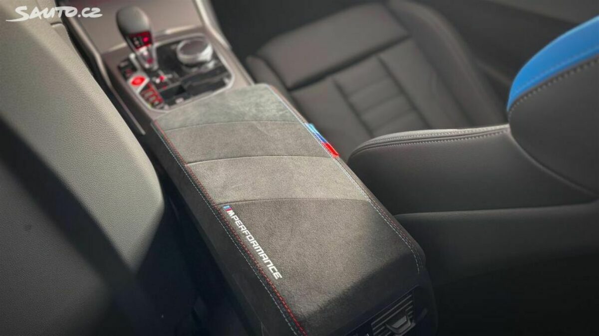 Fotografie vozu - klik pro zvětšení