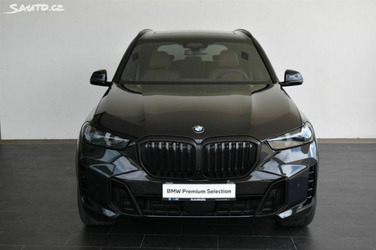 Fotografie vozu - klik pro zvětšení