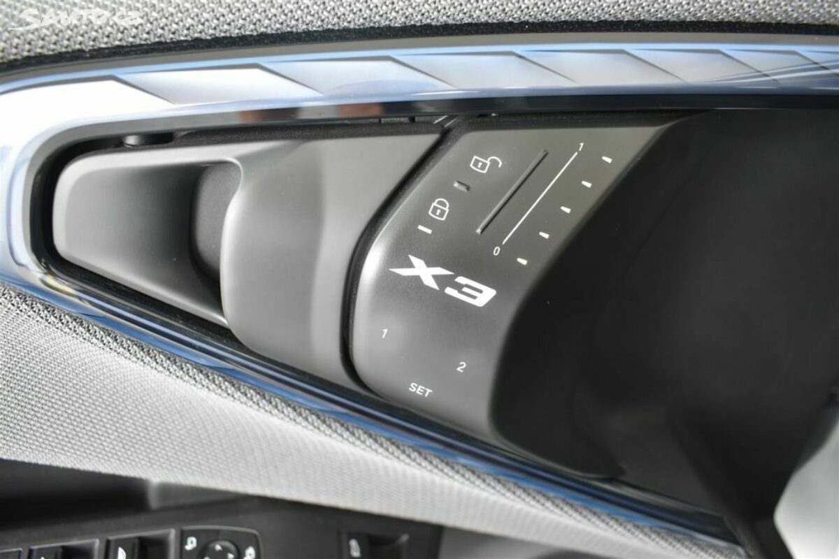 Fotografie vozu - klik pro zvětšení