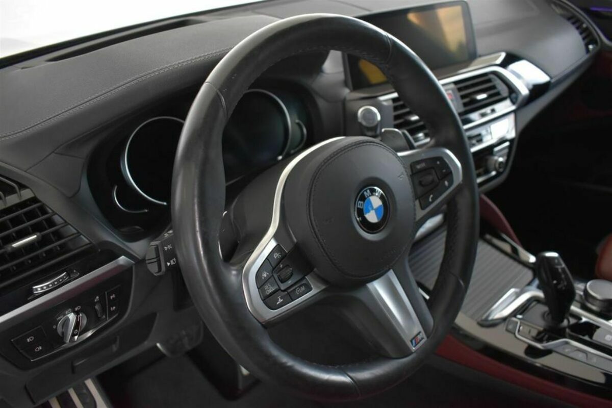 Fotografie vozu - klik pro zvětšení