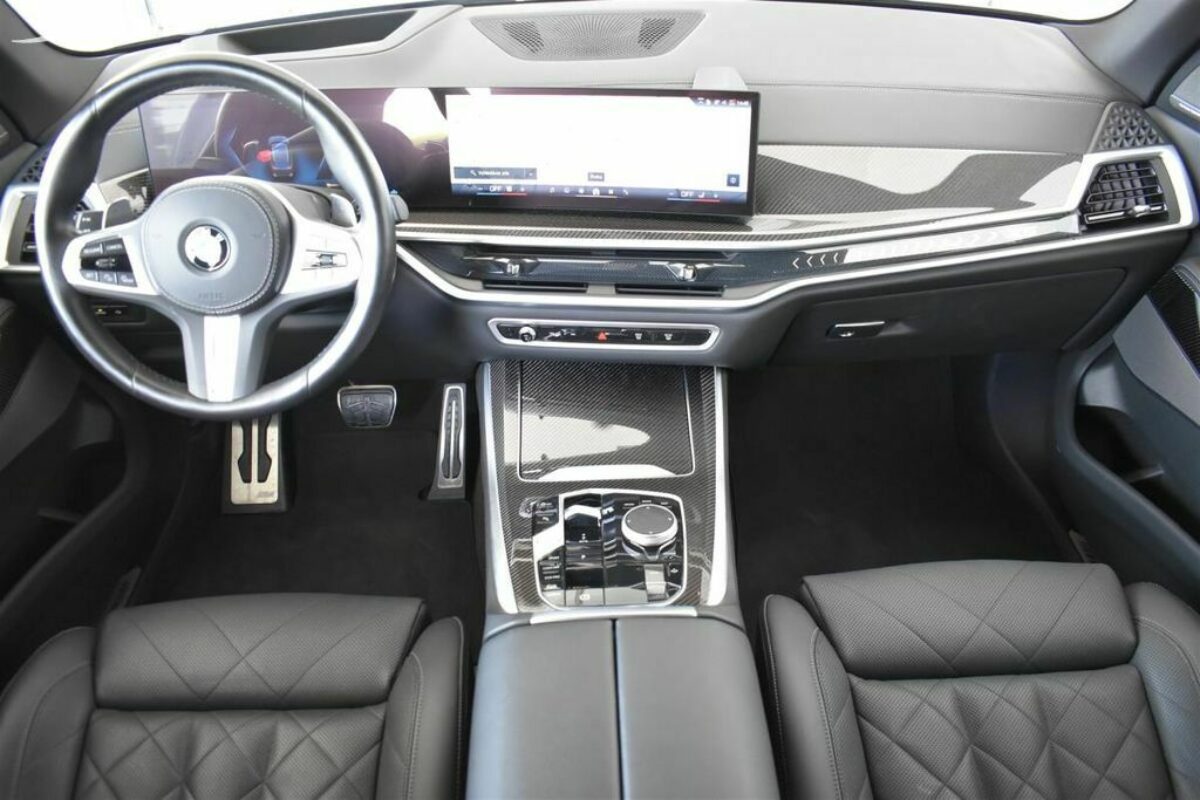 Fotografie vozu - klik pro zvětšení