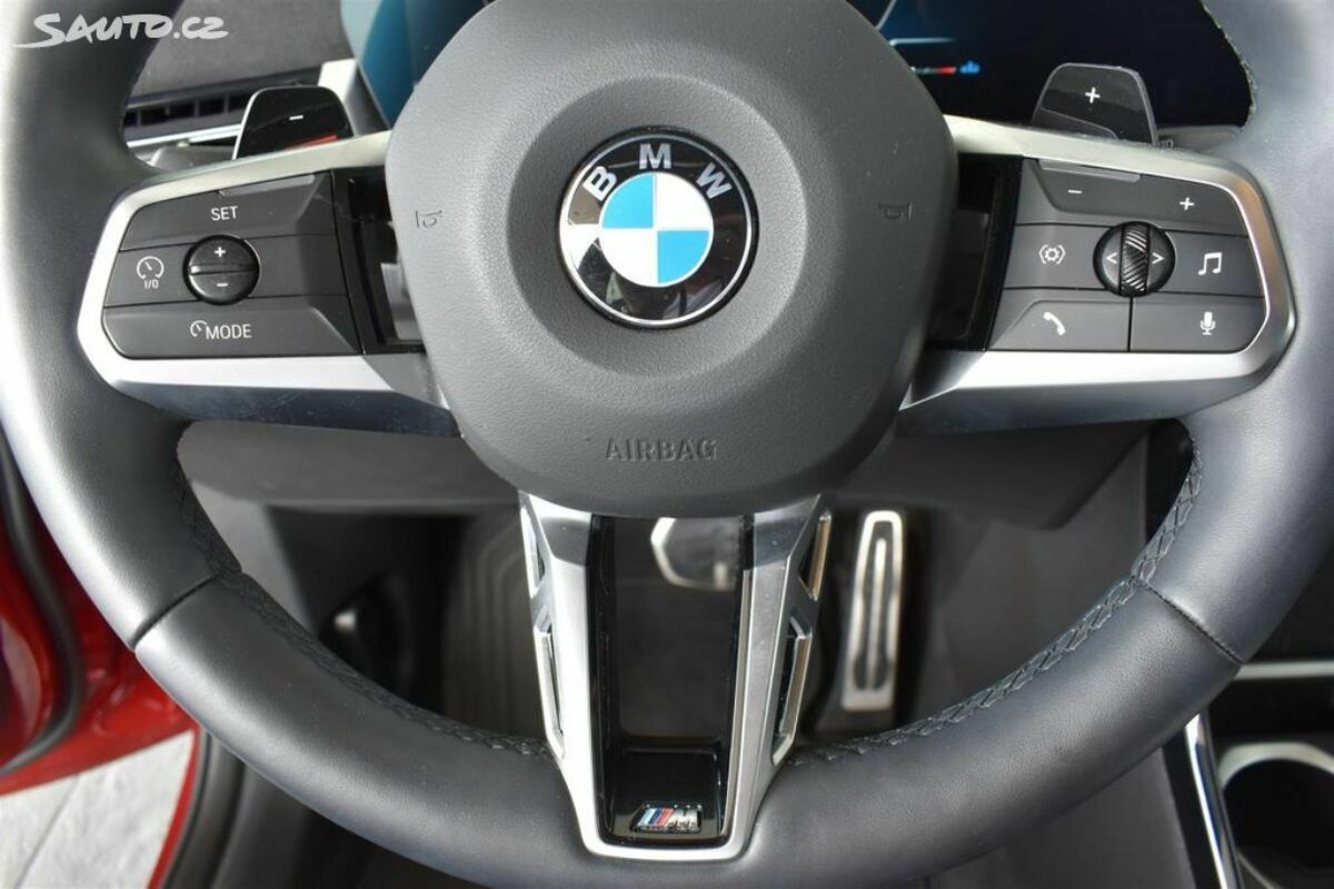 Fotografie vozu - klik pro zvětšení