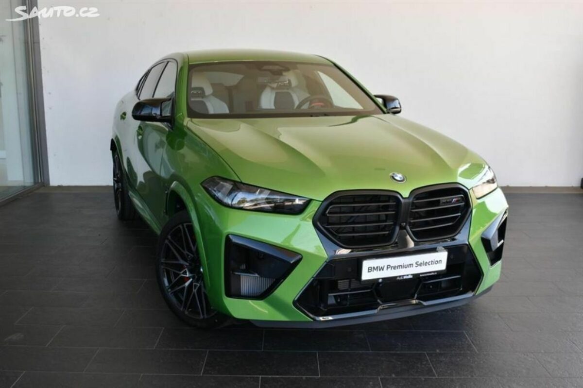 Fotografie vozu - klik pro zvětšení