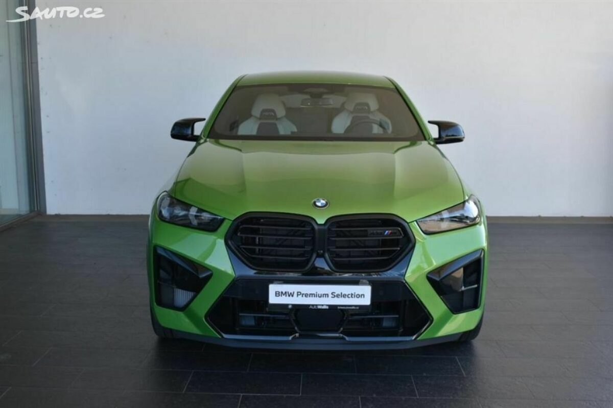 Fotografie vozu - klik pro zvětšení