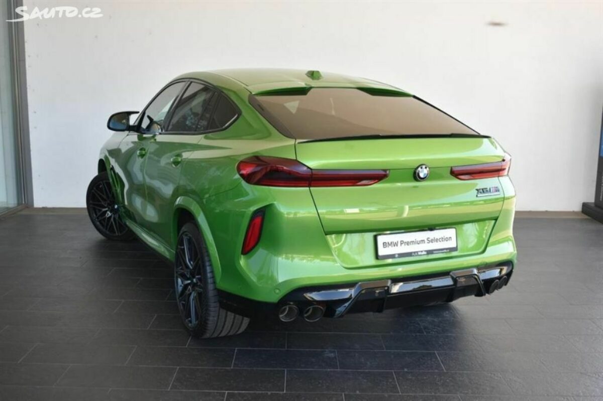 Fotografie vozu - klik pro zvětšení