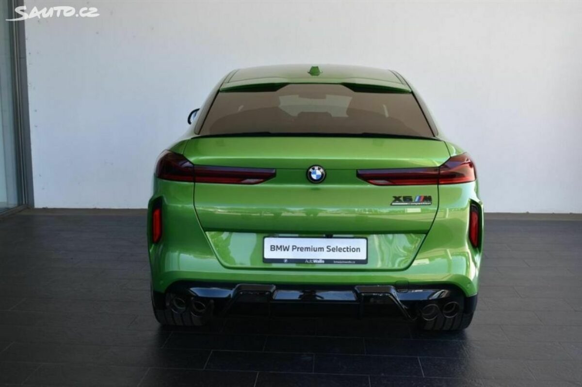 Fotografie vozu - klik pro zvětšení