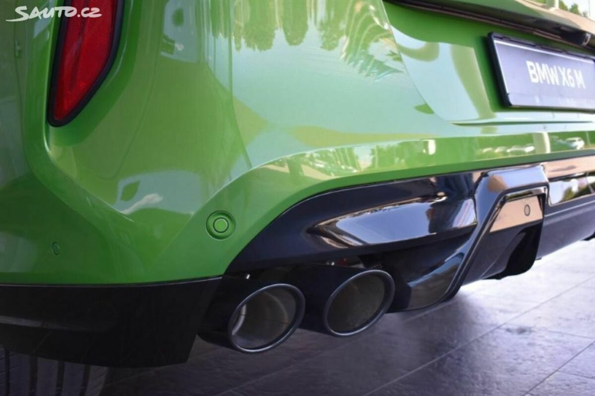 Fotografie vozu - klik pro zvětšení