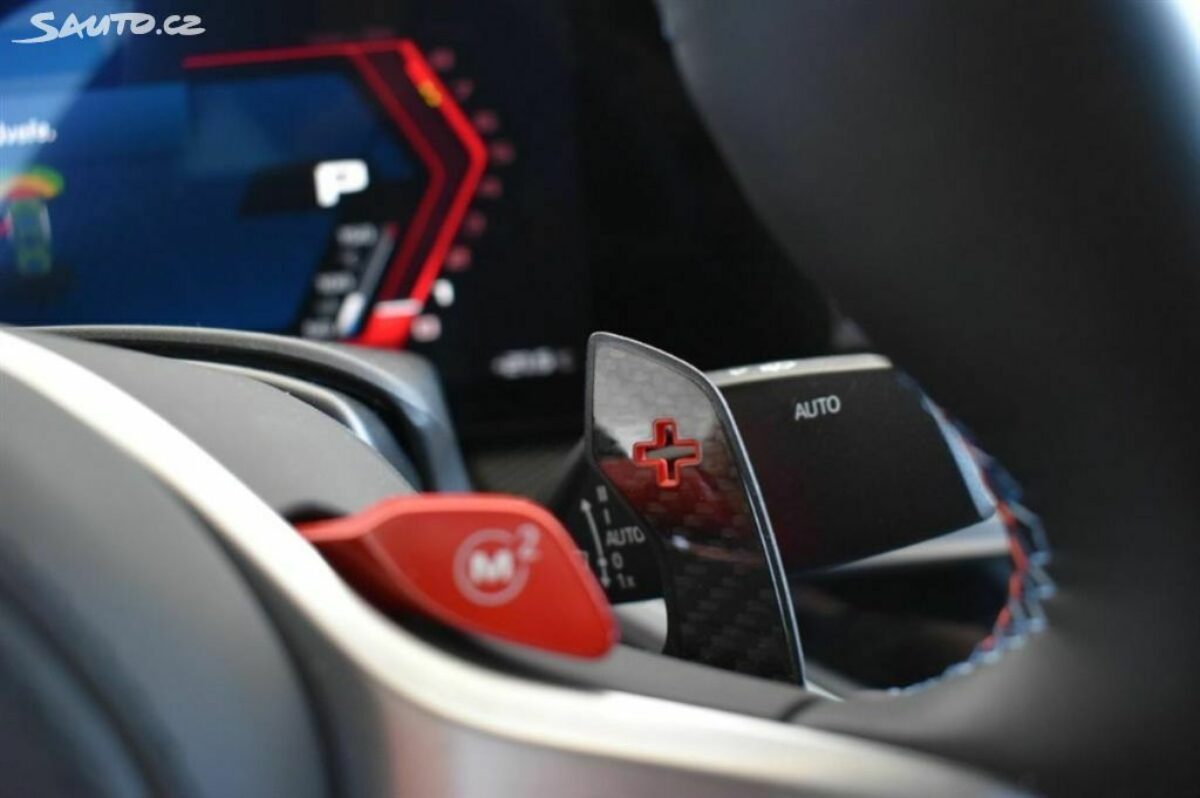 Fotografie vozu - klik pro zvětšení