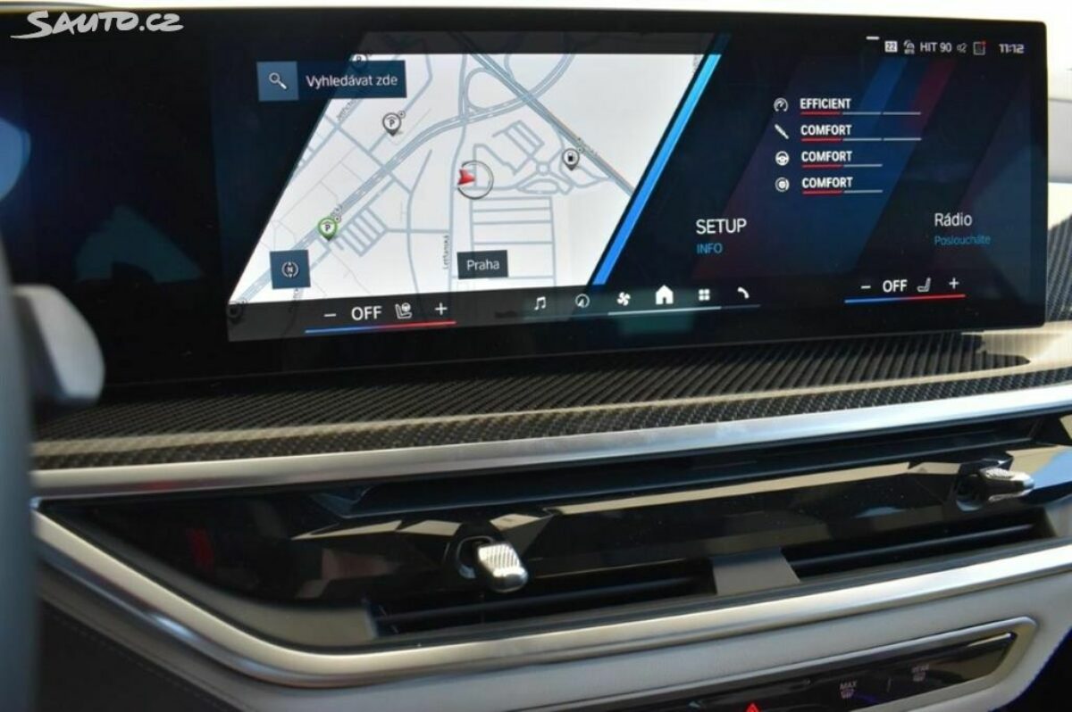 Fotografie vozu - klik pro zvětšení