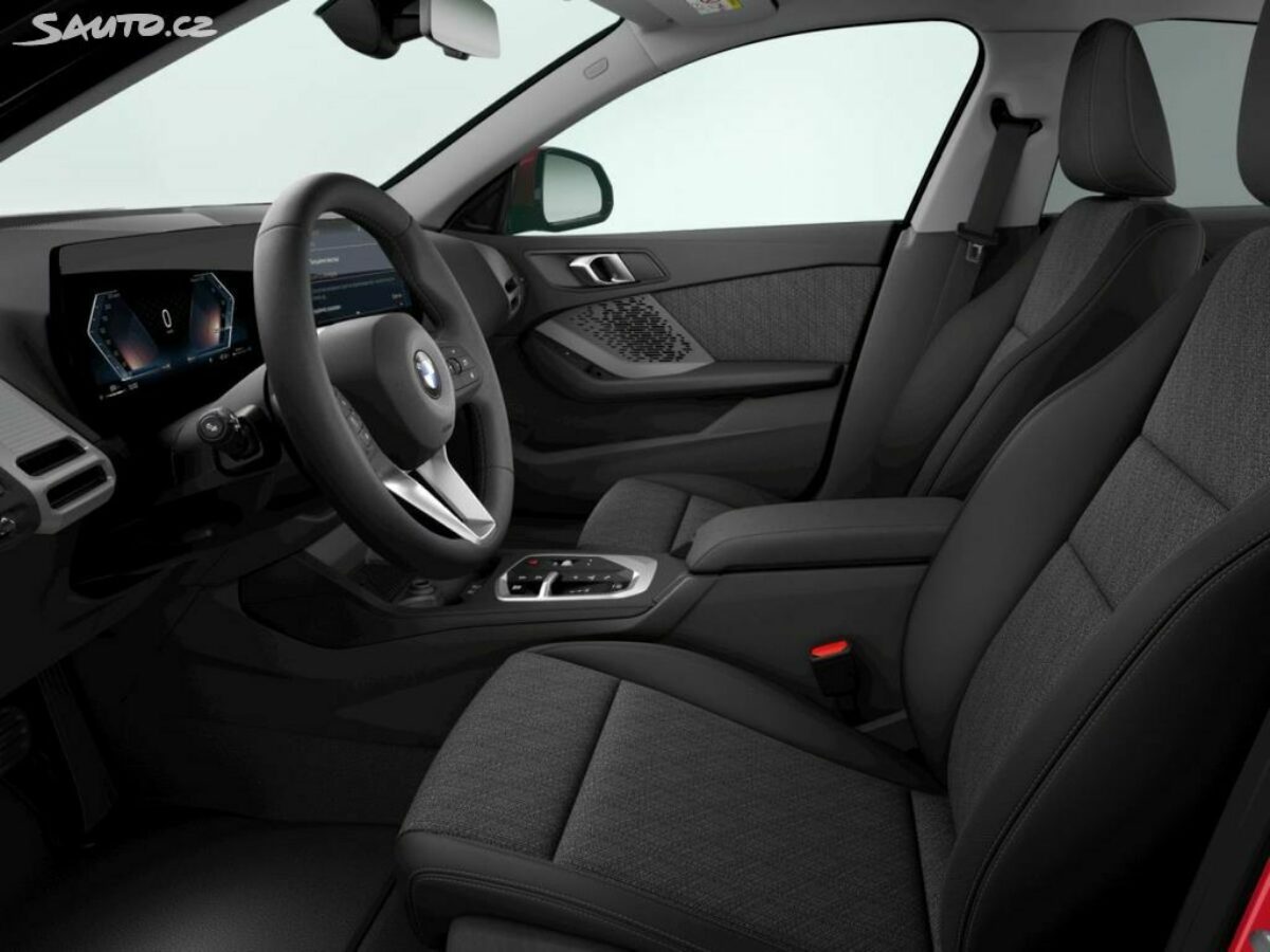 Fotografie vozu - klik pro zvětšení