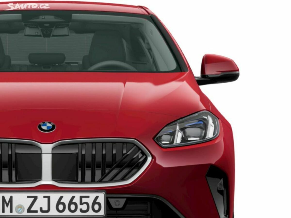 Fotografie vozu - klik pro zvětšení