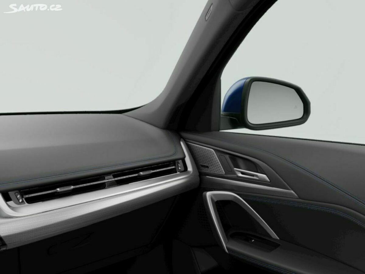 Fotografie vozu - klik pro zvětšení