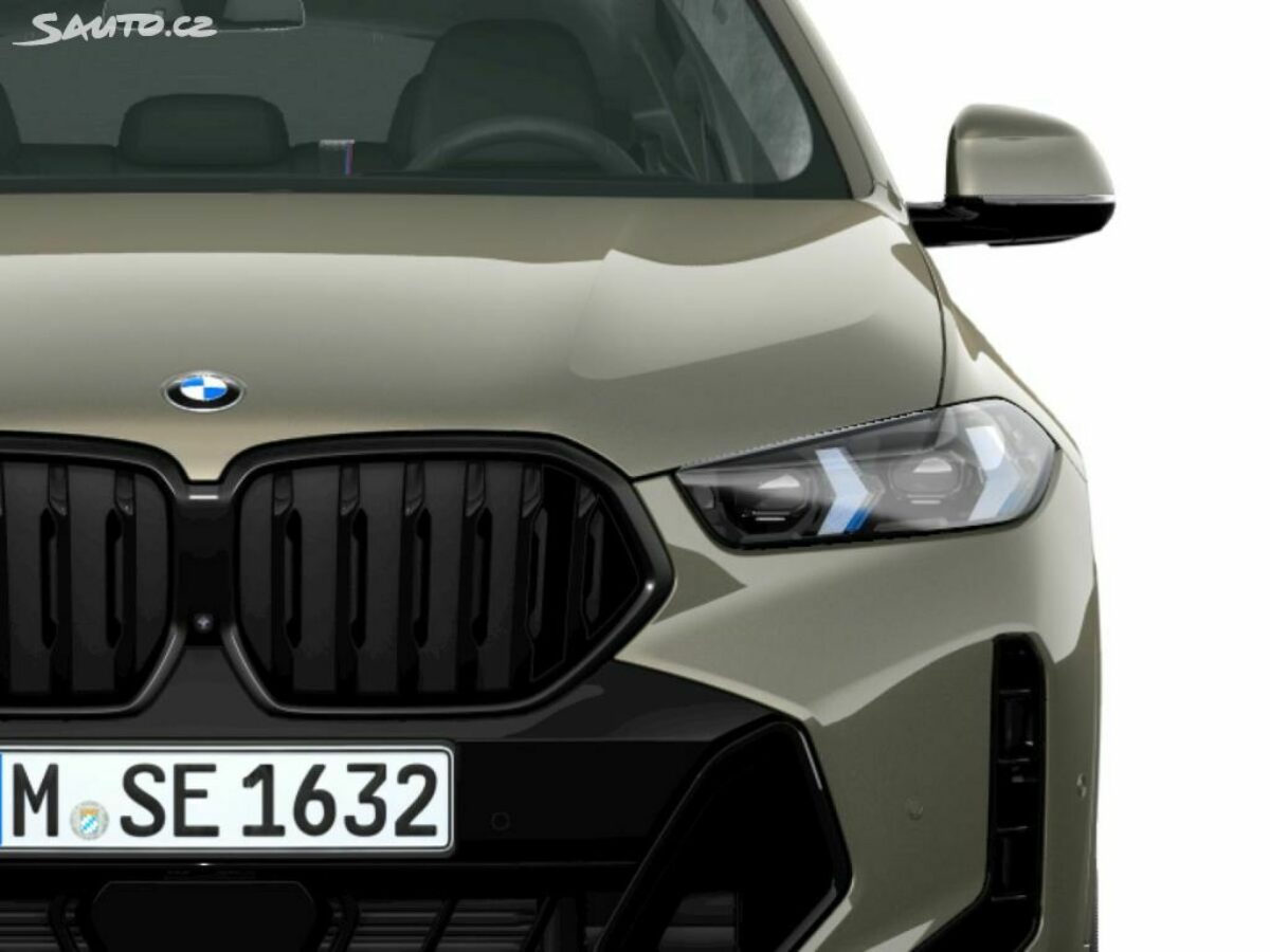 Fotografie vozu - klik pro zvětšení