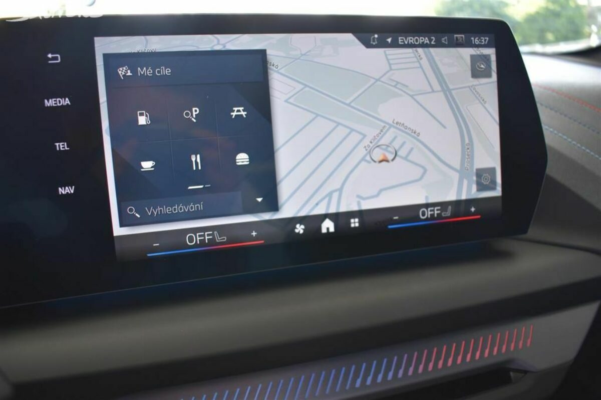 Fotografie vozu - klik pro zvětšení