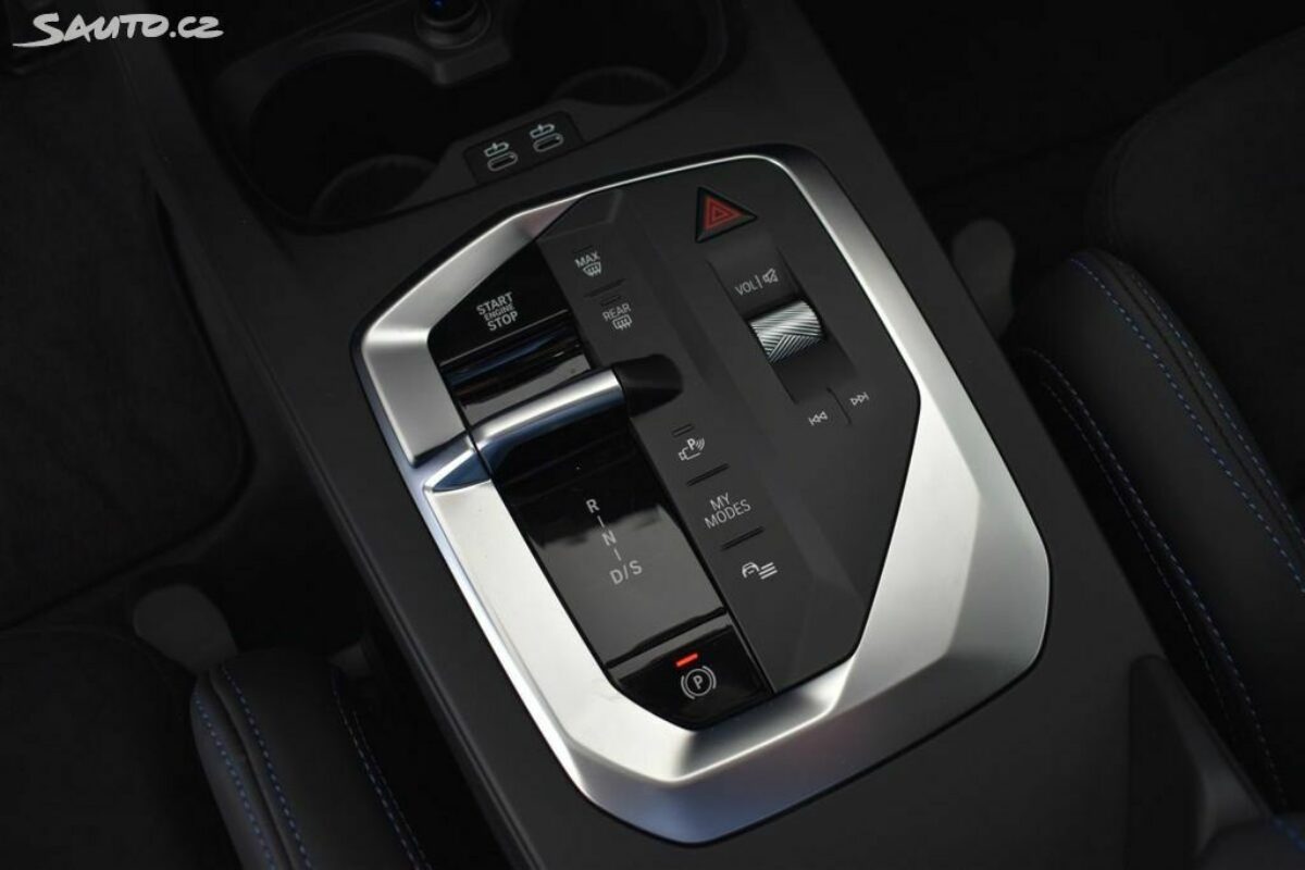 Fotografie vozu - klik pro zvětšení