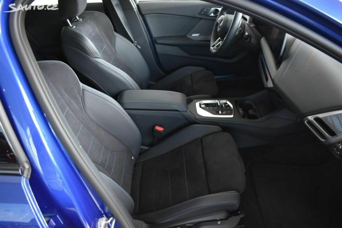 Fotografie vozu - klik pro zvětšení