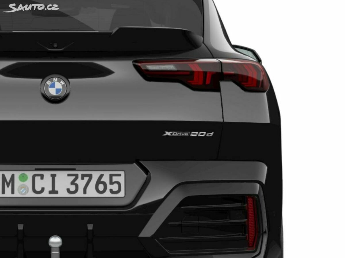 Fotografie vozu - klik pro zvětšení