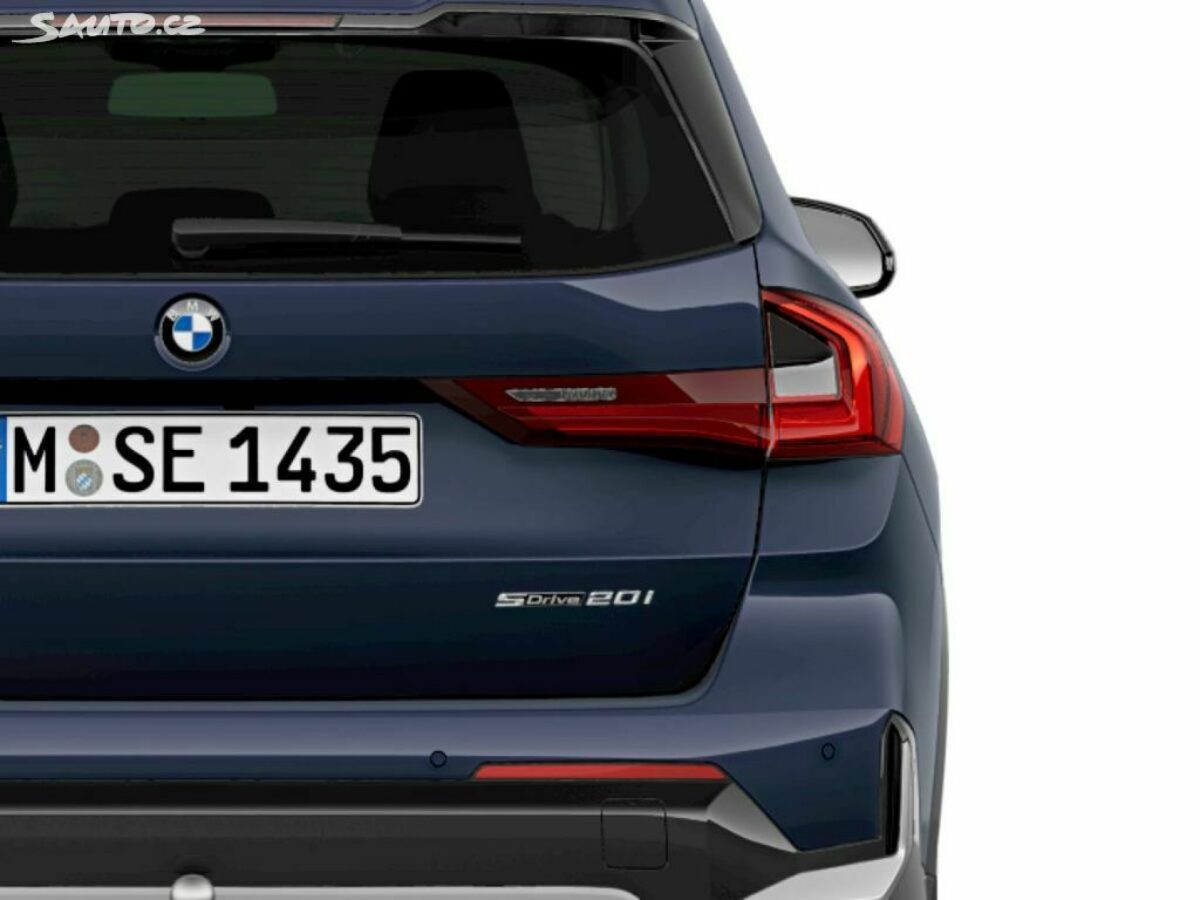 Fotografie vozu - klik pro zvětšení