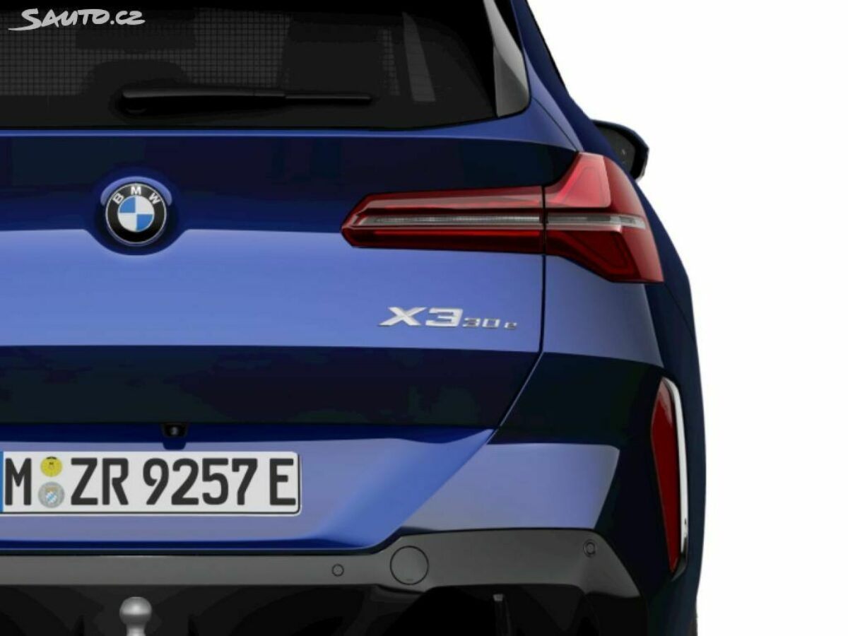 Fotografie vozu - klik pro zvětšení