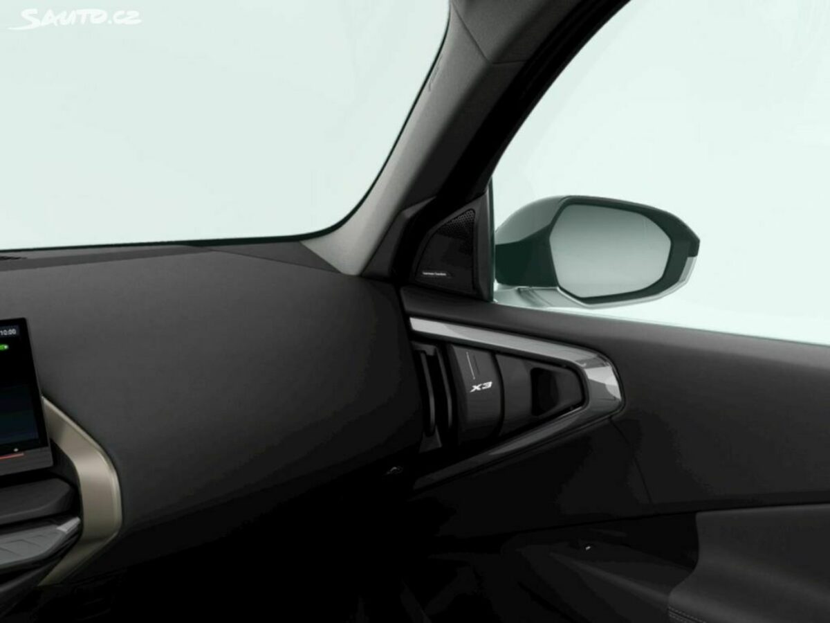 Fotografie vozu - klik pro zvětšení