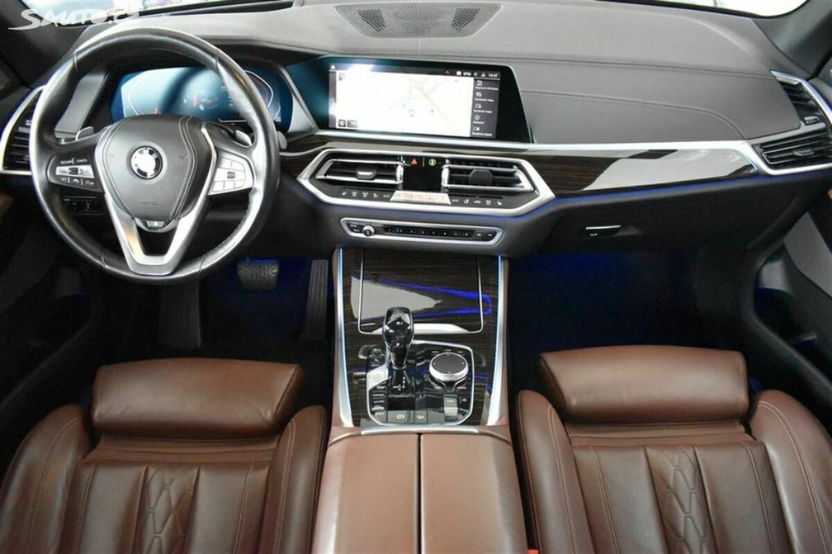 Fotografie vozu - klik pro zvětšení