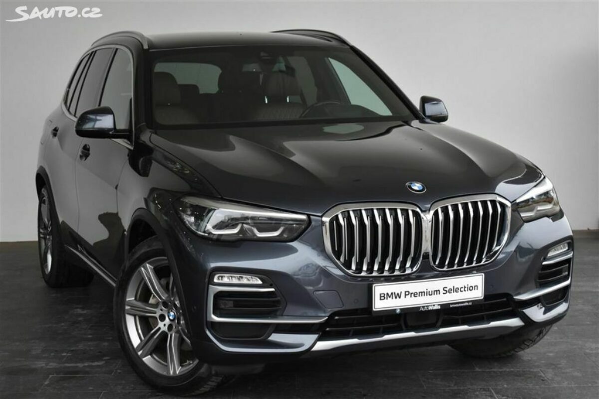 Fotografie vozu - klik pro zvětšení