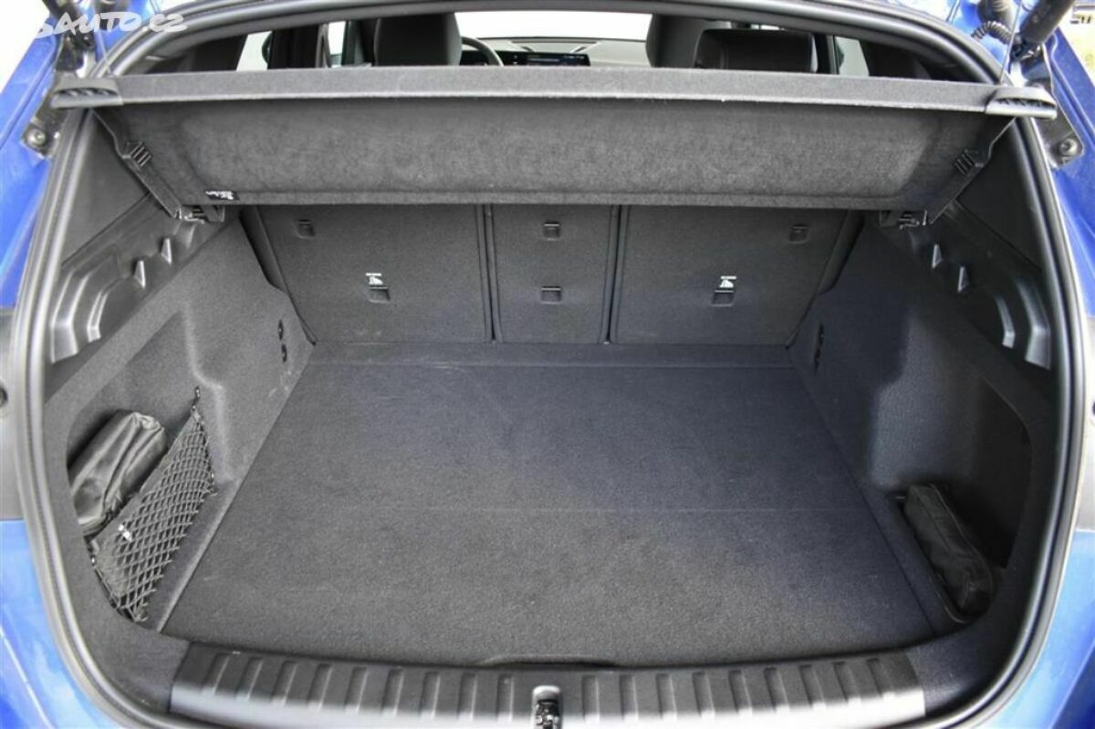 Fotografie vozu - klik pro zvětšení