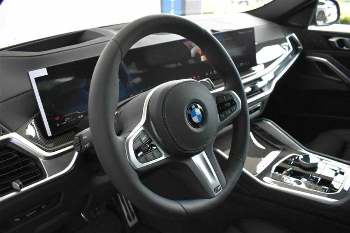 Fotografie vozu - klik pro zvětšení