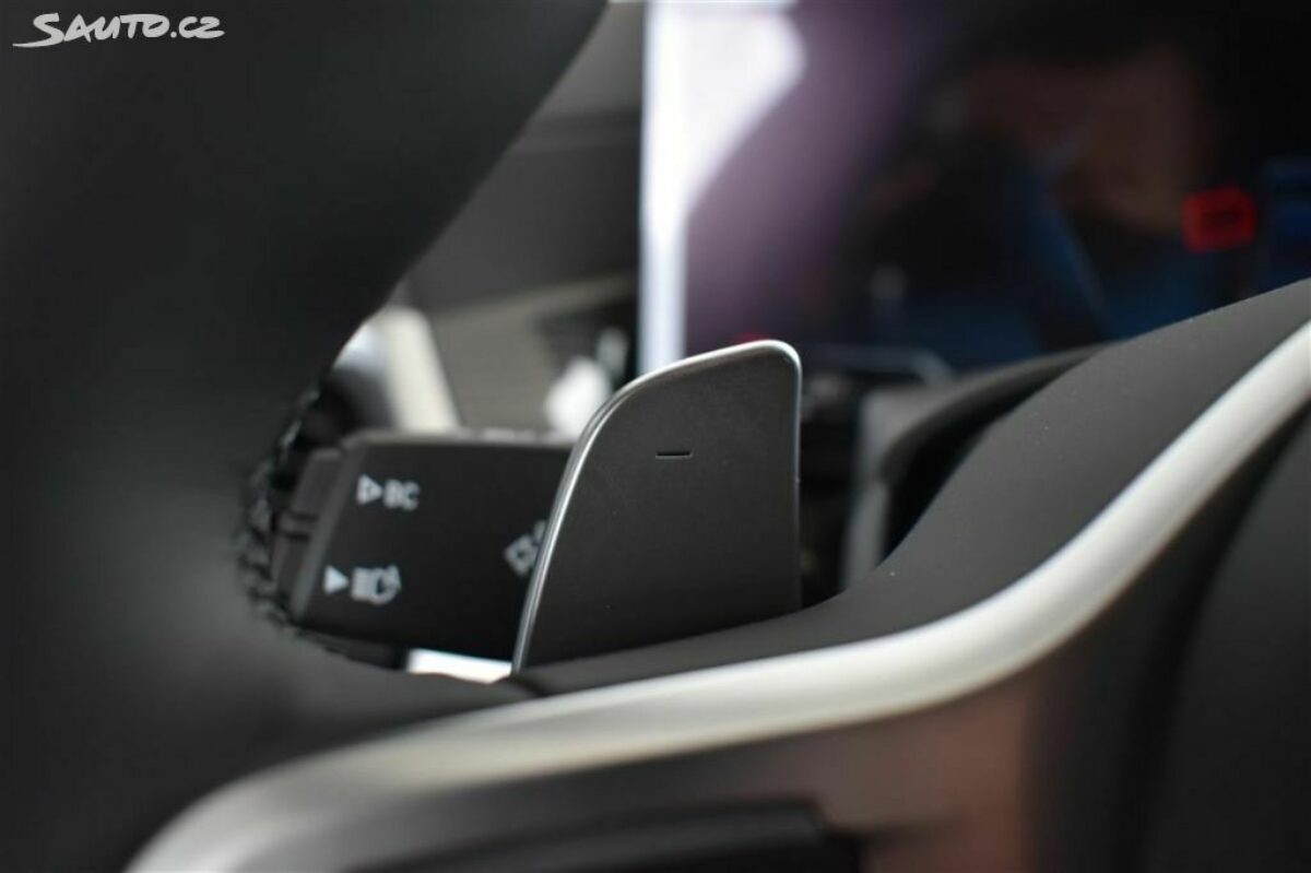 Fotografie vozu - klik pro zvětšení