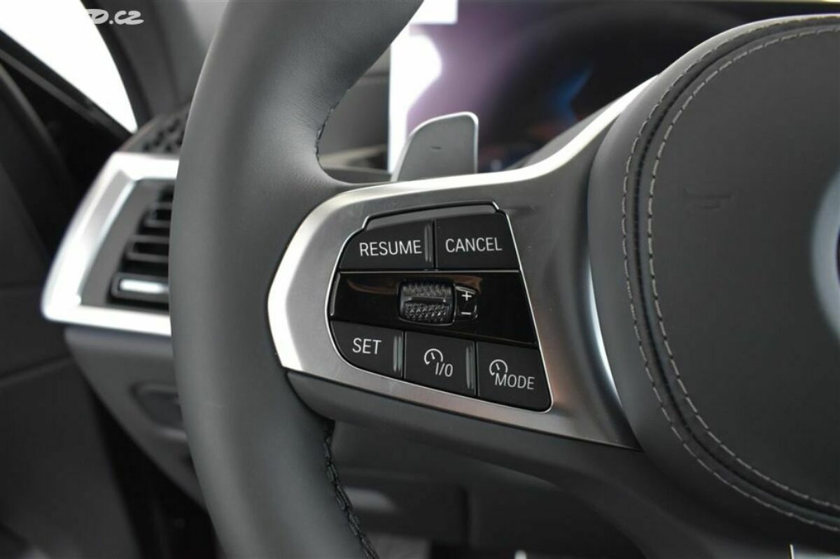 Fotografie vozu - klik pro zvětšení