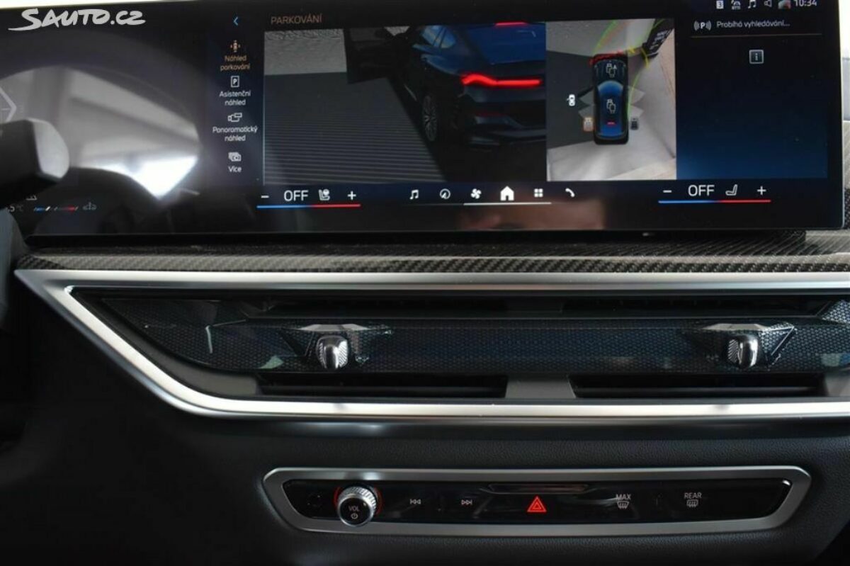 Fotografie vozu - klik pro zvětšení