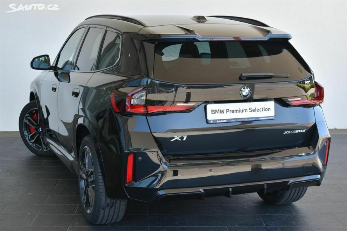 Fotografie vozu - klik pro zvětšení