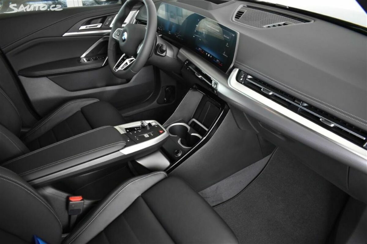 Fotografie vozu - klik pro zvětšení