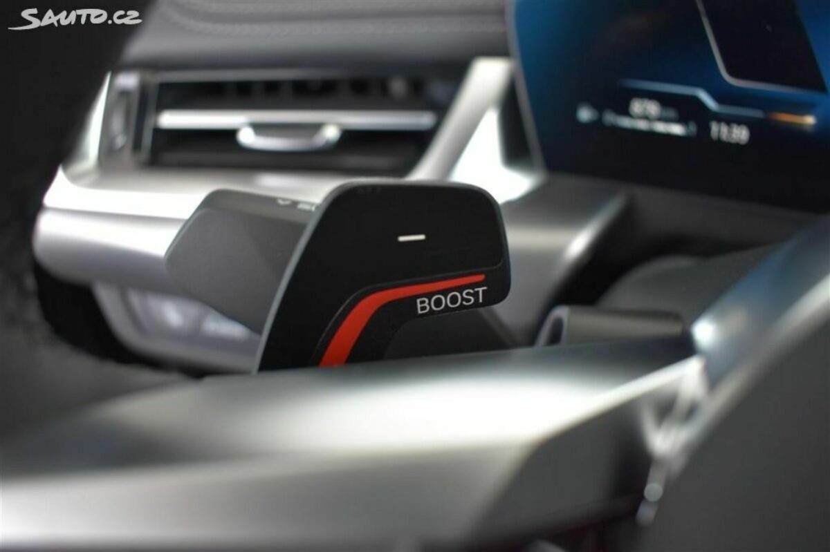 Fotografie vozu - klik pro zvětšení