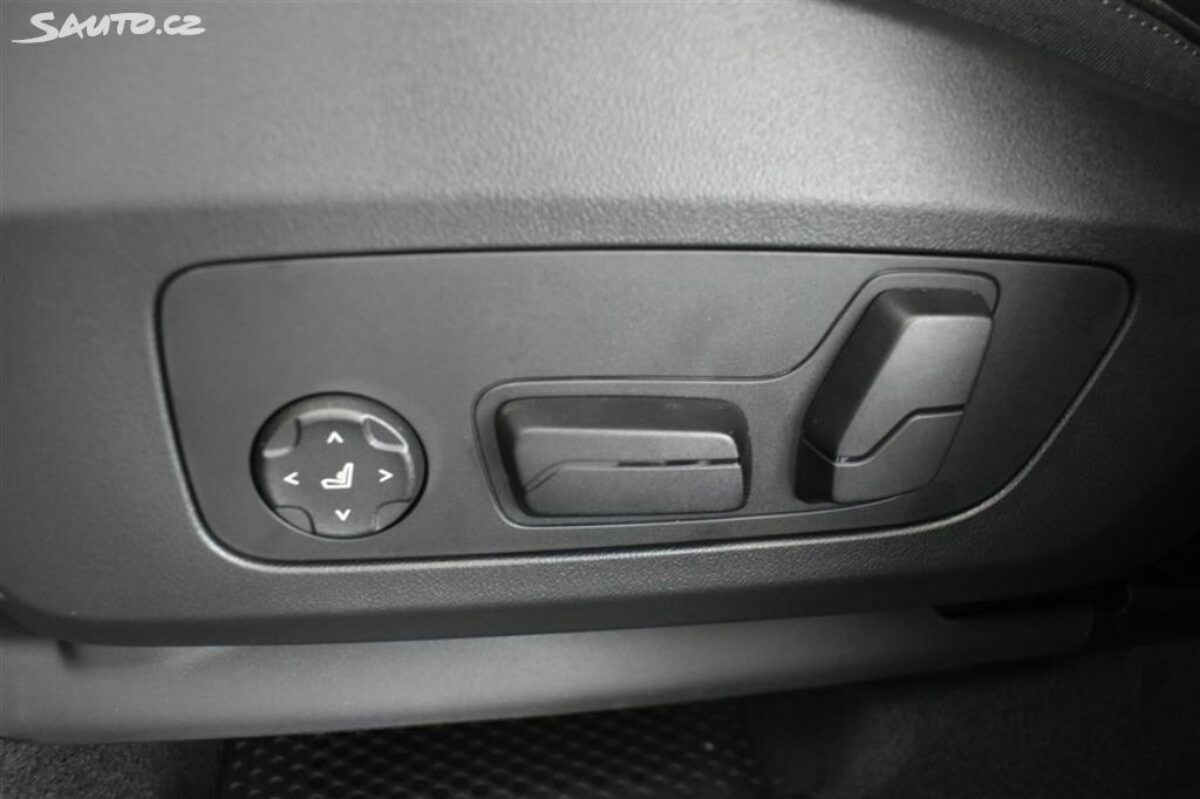 Fotografie vozu - klik pro zvětšení