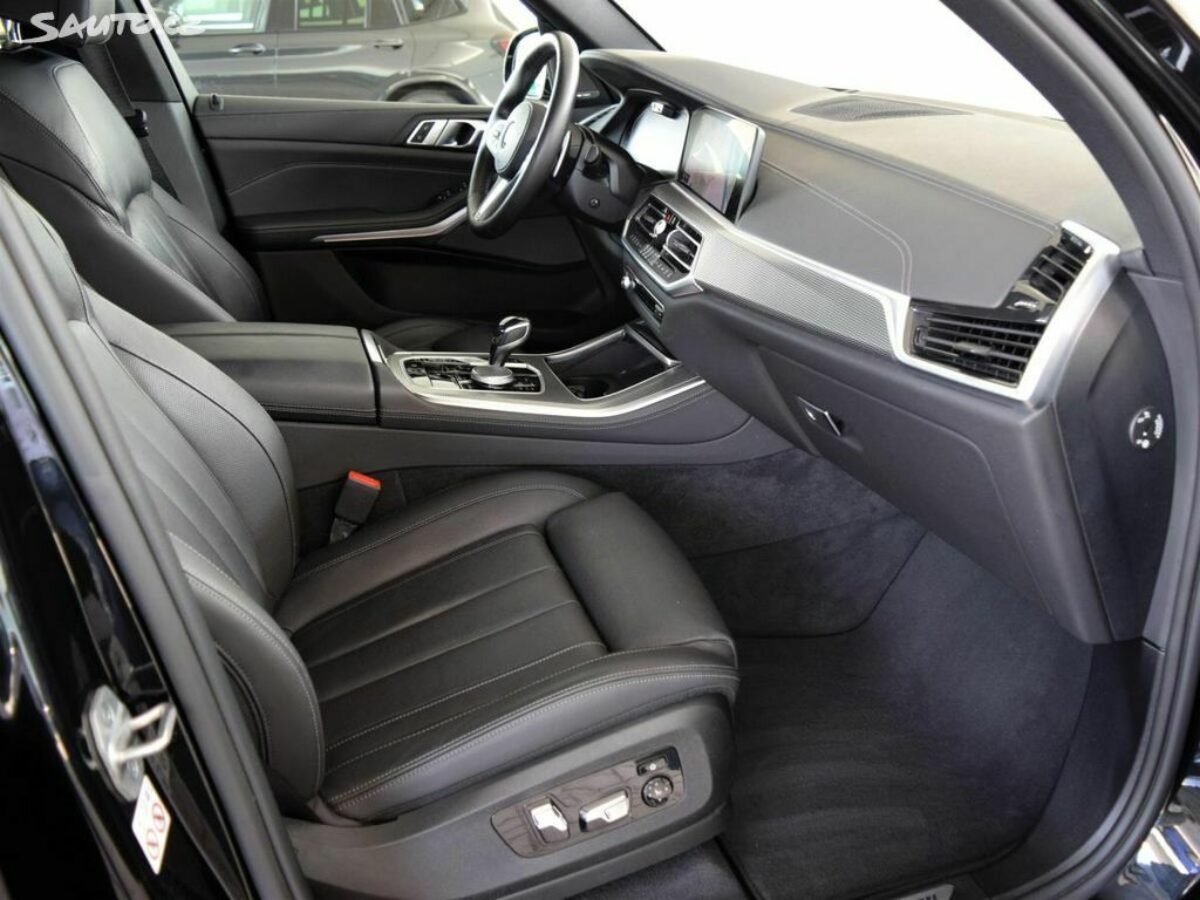 Fotografie vozu - klik pro zvětšení