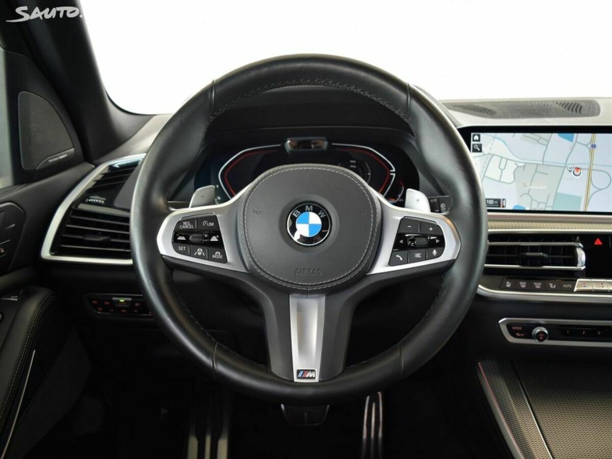 Fotografie vozu - klik pro zvětšení