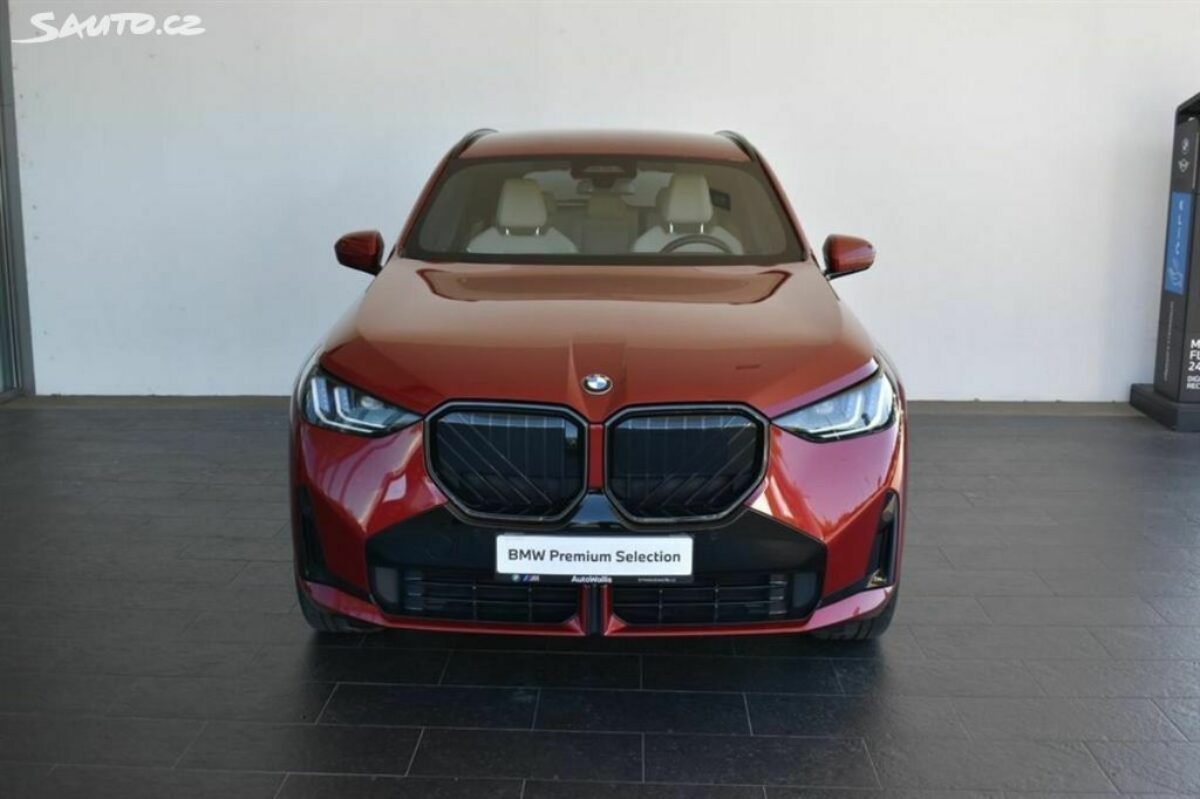 Fotografie vozu - klik pro zvětšení